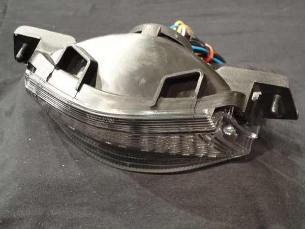 A Access Bakery liderou ER6 06- inb. Pisca -pisca