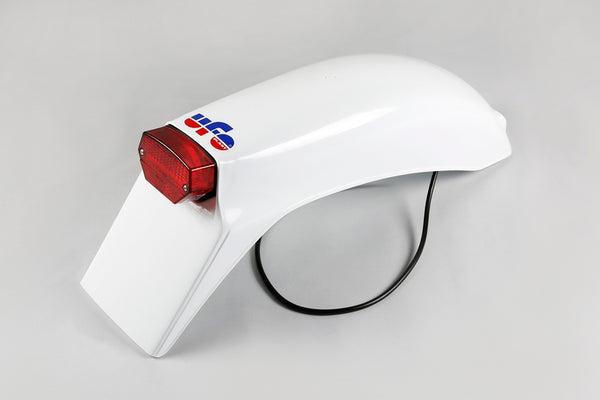 OVNI Phantic traseiro Fender + Luz ME08032#W