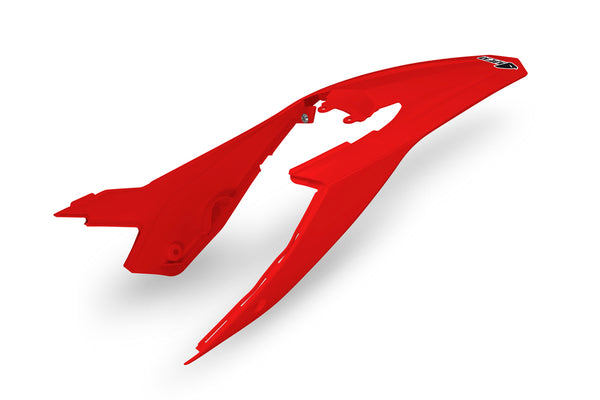 Fender traseiro OVNI + painéis laterais - beta rr be02001#063